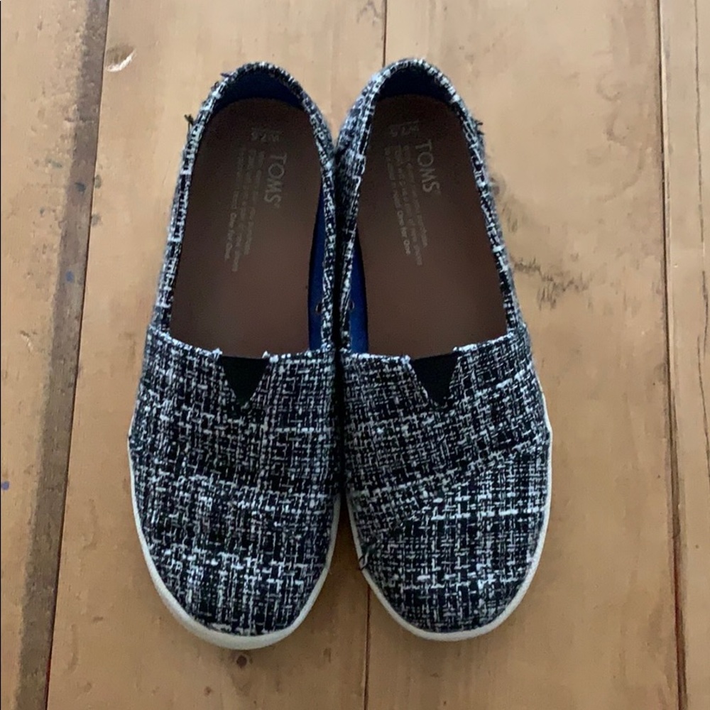 Black and white tweed Toms
